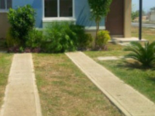 Jacaranda, St. Catherine, Jamaica - Townhouse for Lease/rental